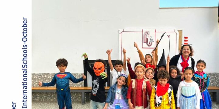 As part of our dazzling reading month, primary 1-3 students / semi-International came dressed up with their favorite book characters and brought their books along to share with their classmates.<br>Happy Reading Month to all.