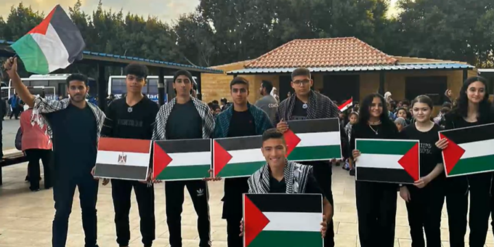 طلاب مدارس نفرتارى الدولية للغات يدعمون الشعب الفلسطينى فى نضالهم